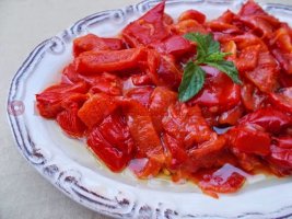 KÖZ BİBER SALATASI